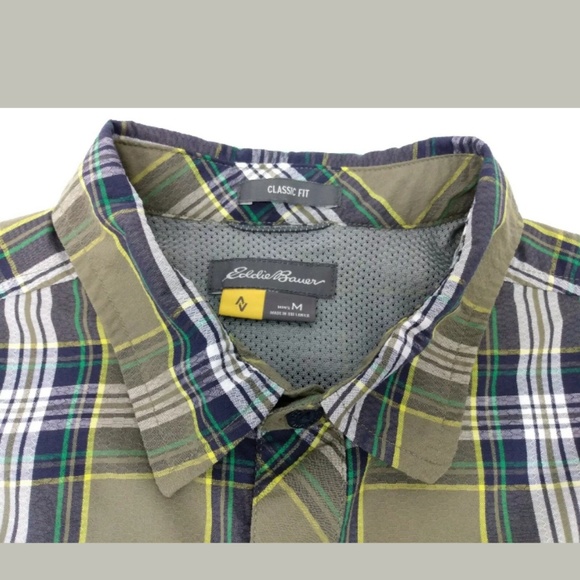 🔥🔥 Eddie Bauer Mens Medium Outdoor Button up - Picture 2 of 8